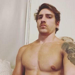 Meet your Posher, Pauly